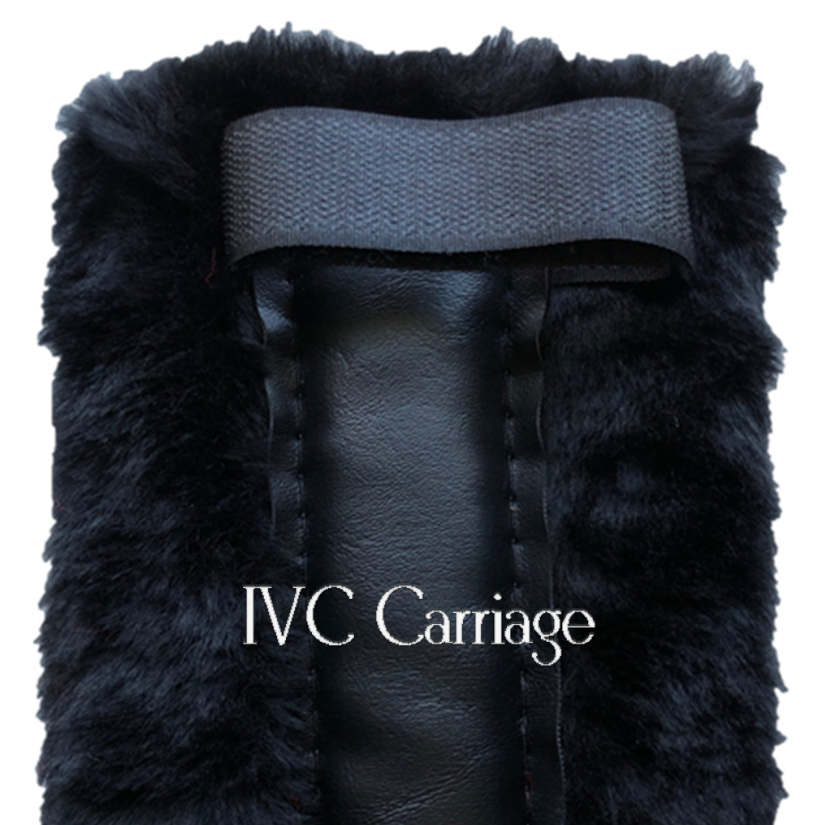 Fleece Horse Harness Breast Collar Pad Black | IVC Carriage
