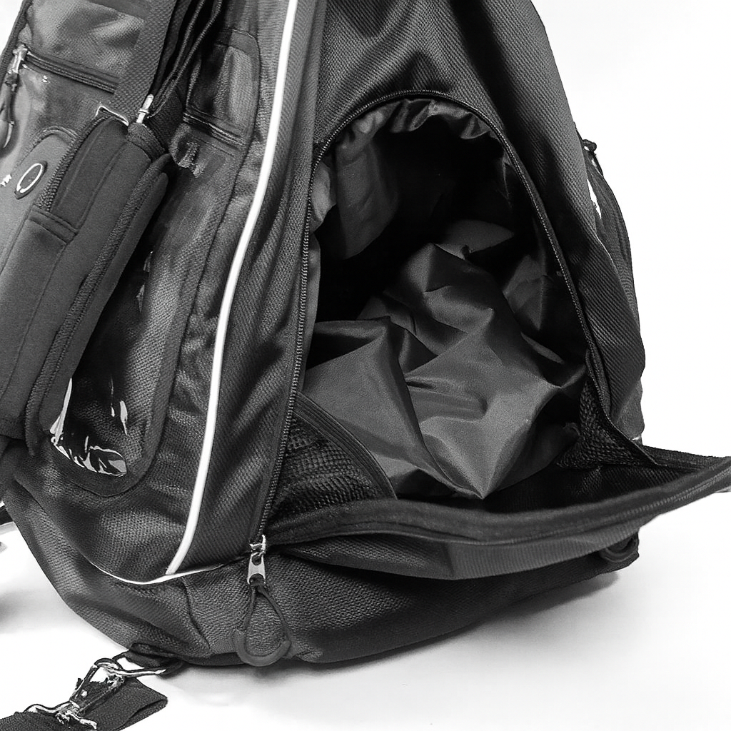Equest Grooming Backpack Helmet Pocket