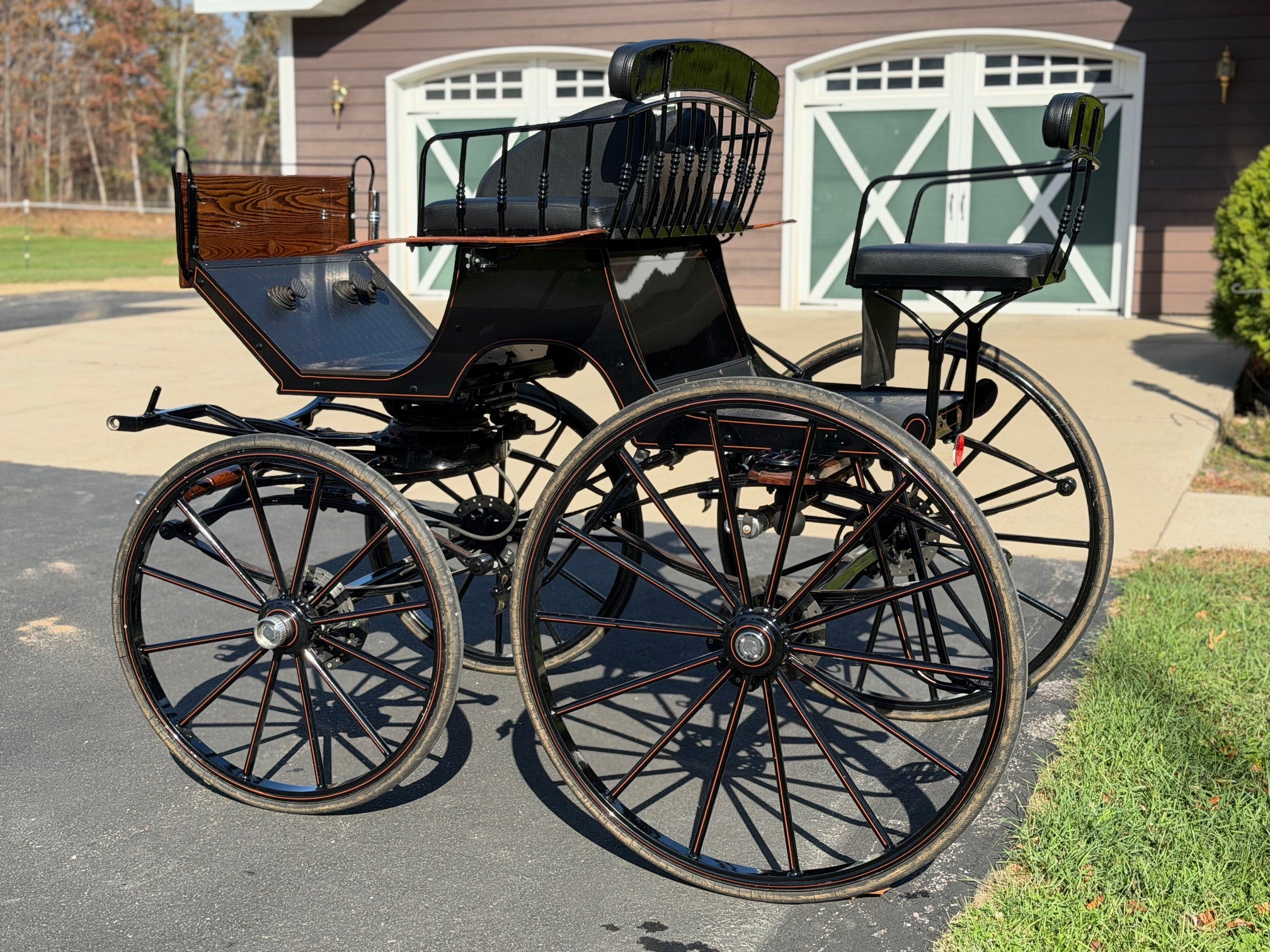 Used Poj-Kon Presentation Carriage