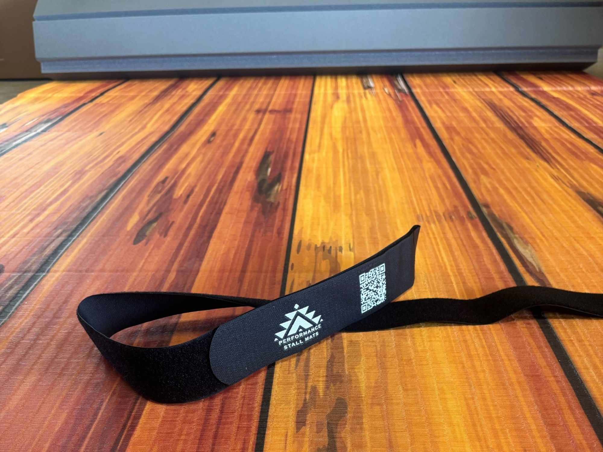 Woodgrain Portable Stall Mat