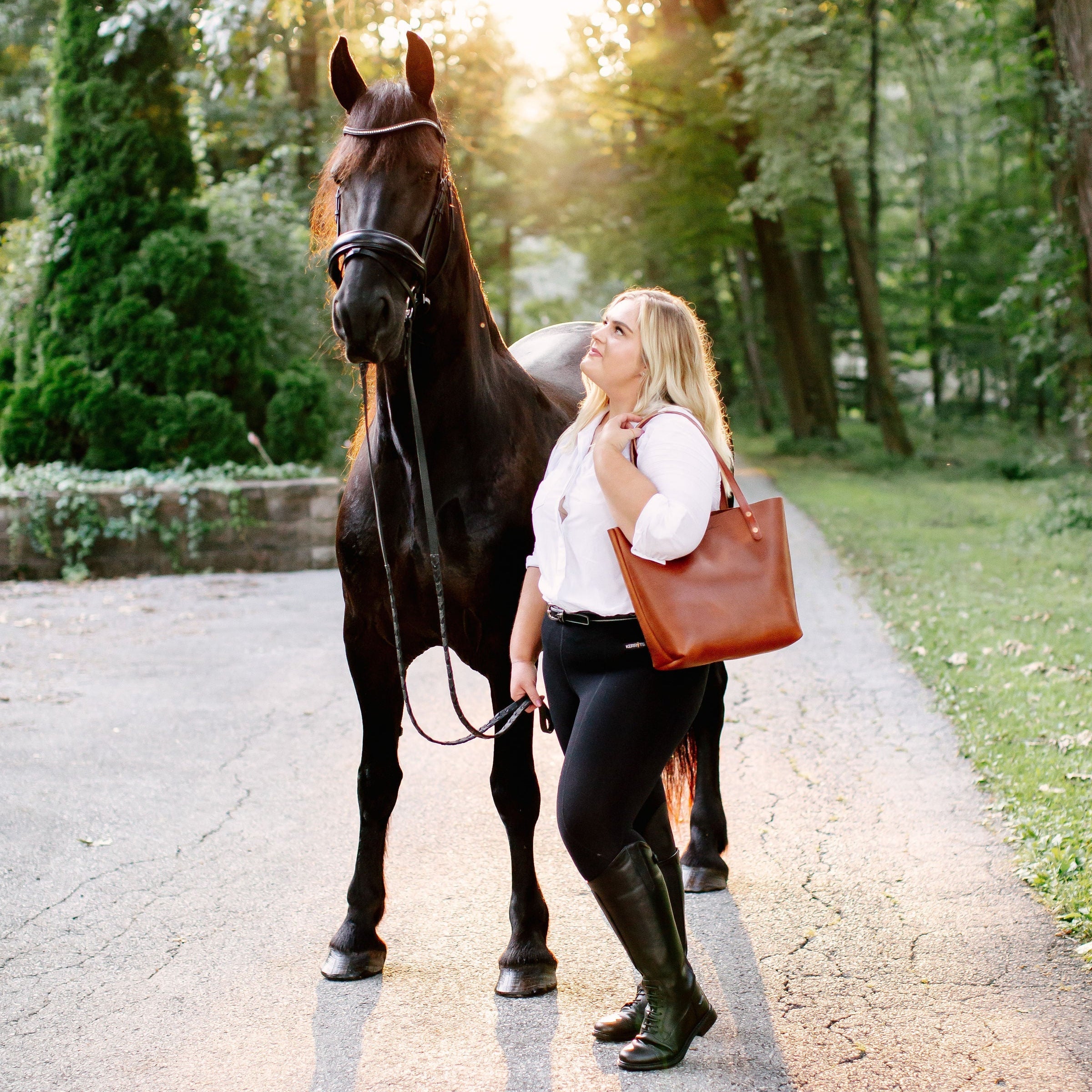 Leather Classic Tote