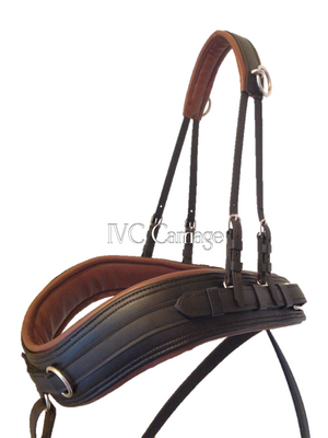 Mid V Two-Tone Synthetic Horse Harness Breast Collar